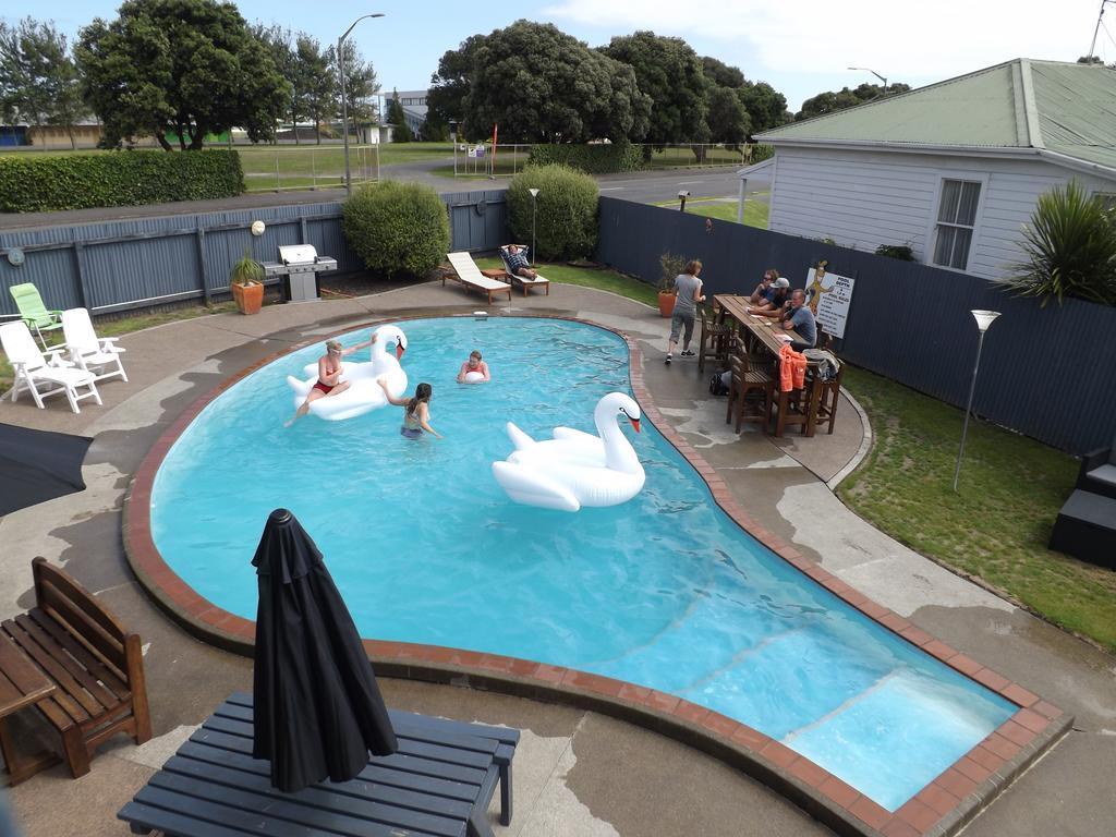 Raceway Motel Whanganui Exterior photo