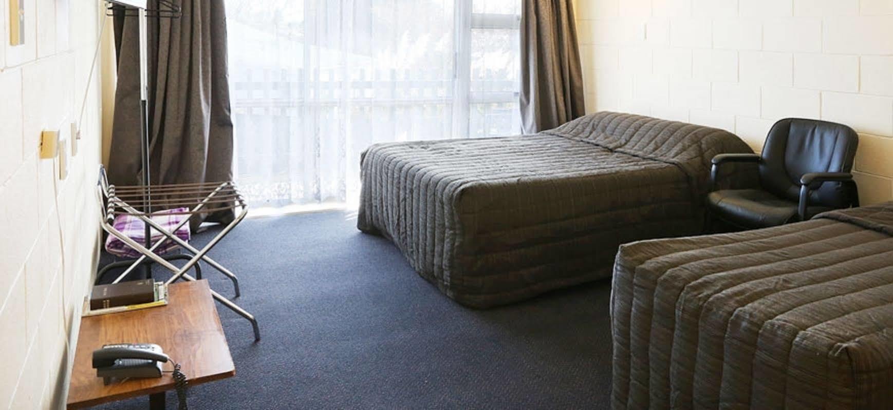 Raceway Motel Whanganui Exterior photo